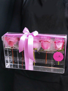 Crystal Box 5 черничных роз
