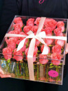 Crystal Box 25 роз "Amsterdam"